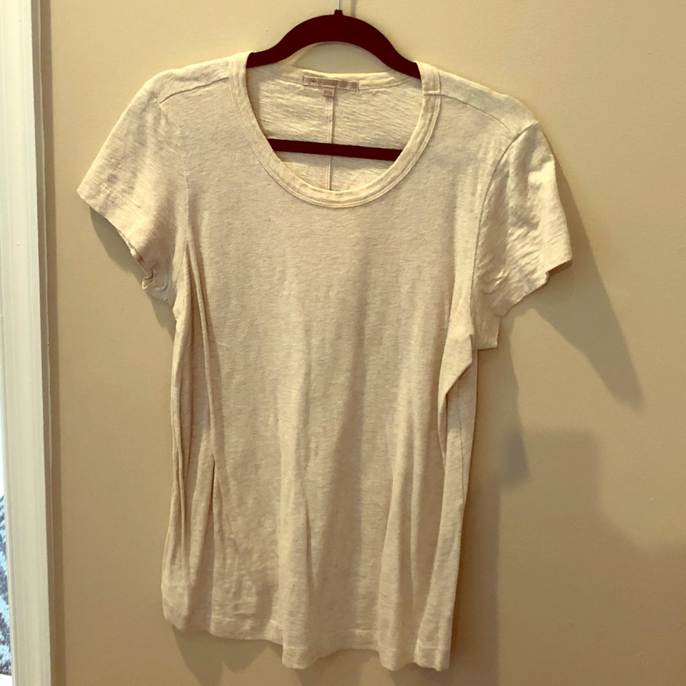 Gap T-shirt